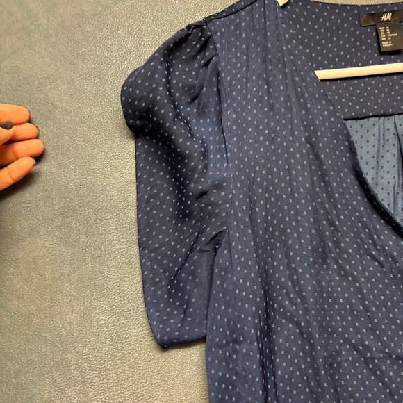 H&M Navy Dotted Sheer Button Front Blouse Size 10 Blue Work Business Office - Picture 5 of 11